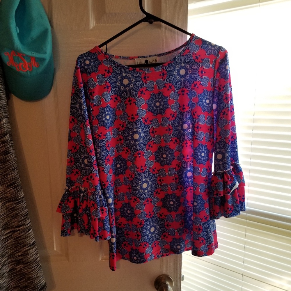 Dainty jewells shirt